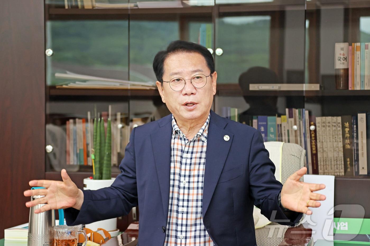 송인헌 괴산군수/뉴스1
