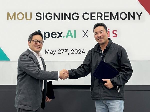 본문 이미지 - (좌)Apex.AI 사업개발담당 수석부사장 테이비스 제토(Tavis Szeto), (우)아이비스 사업개발 총괄 황정현 전무 사진=아이비스 제공