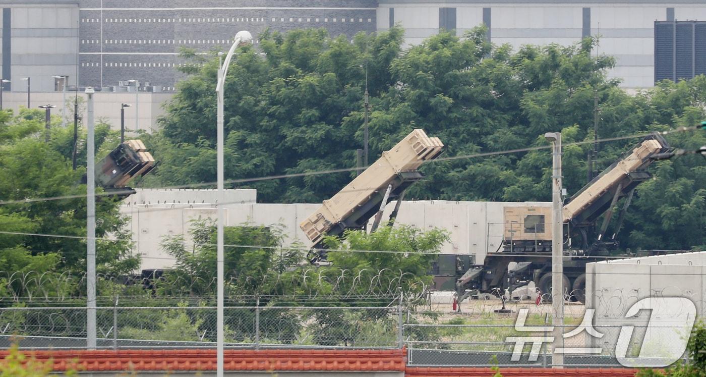 본문 이미지 - 경기 평택시 팽성읍 주한미군기지 캠프 험프리스에 패트리엇 미사일(PAC-3)이 배치되어 있다. 2024.5.30 ⓒ 뉴스1 