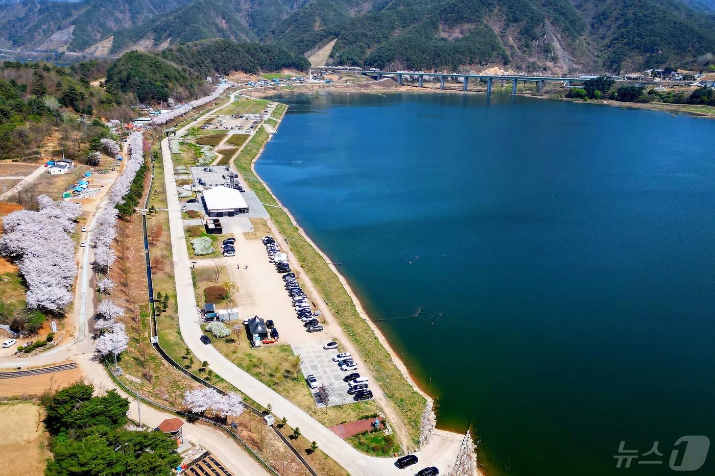 ‘2024 인제 캠프LAKE 페스티벌’ 개최 예정지인 인제 빙어호 전경.(인제군 제공)/뉴스1