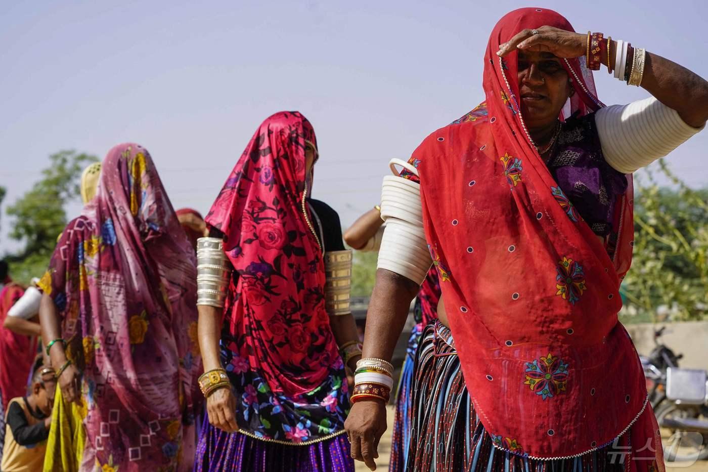 인도 구자라트주의 주민들(특정 기사내용과는 무관한 자료사진 2024.05.07 ⓒ AFP=뉴스1 ⓒ News1 김성식기자