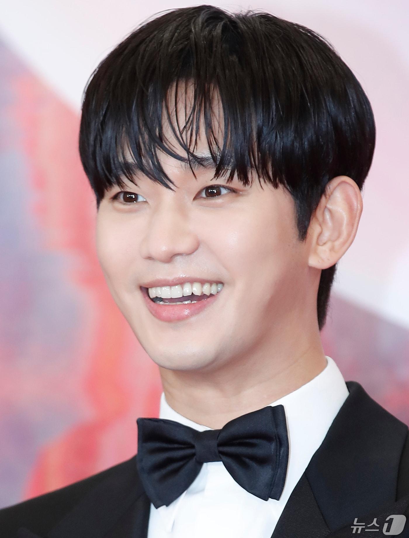 본문 이미지 - 배우 김수현. 2024.5.7/뉴스1 ⓒ News1 권현진 기자