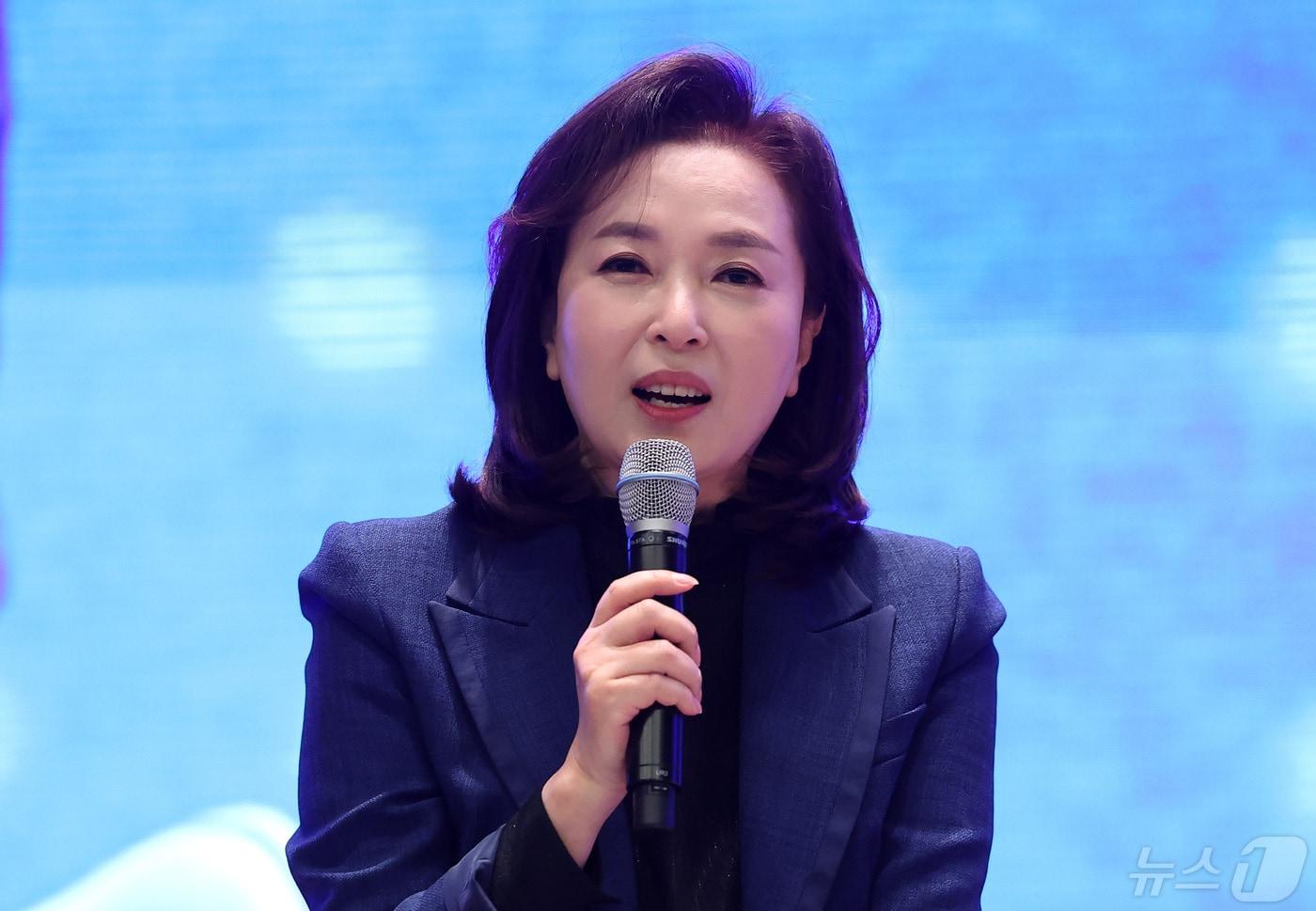 김민전 국민의힘 당선인이 8일 서울 중구 대한상공회의소 국제회의장에서 열린 '뉴스1 미래포럼 2024'에서 '22대 국회에 바란다'라는 주제로 토론을 하고 있다. 이번 포럼은 '미국 대선과 22대 국회: 길을 묻다'를 주제로 뉴스1과 국회미래연구원이 공동 주최했다. 2024.5.8/뉴스1 ⓒ News1 김성진 기자