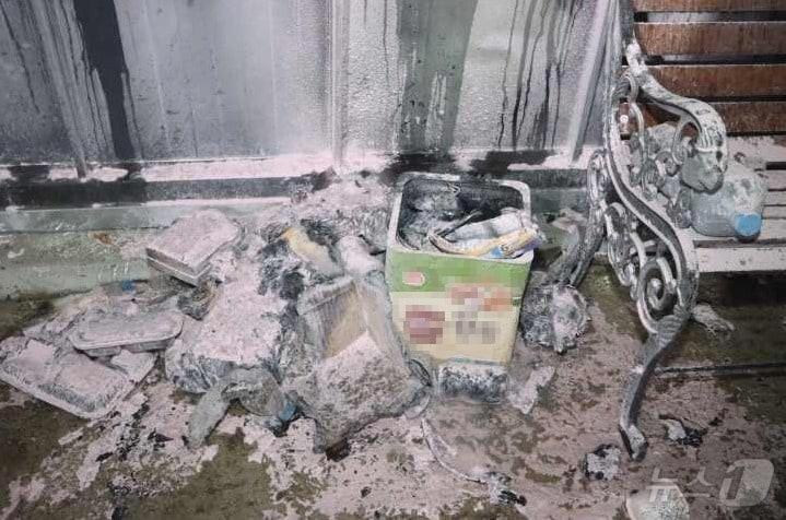 본문 이미지 - 담뱃불 화재.(강원도소방본부 제공)