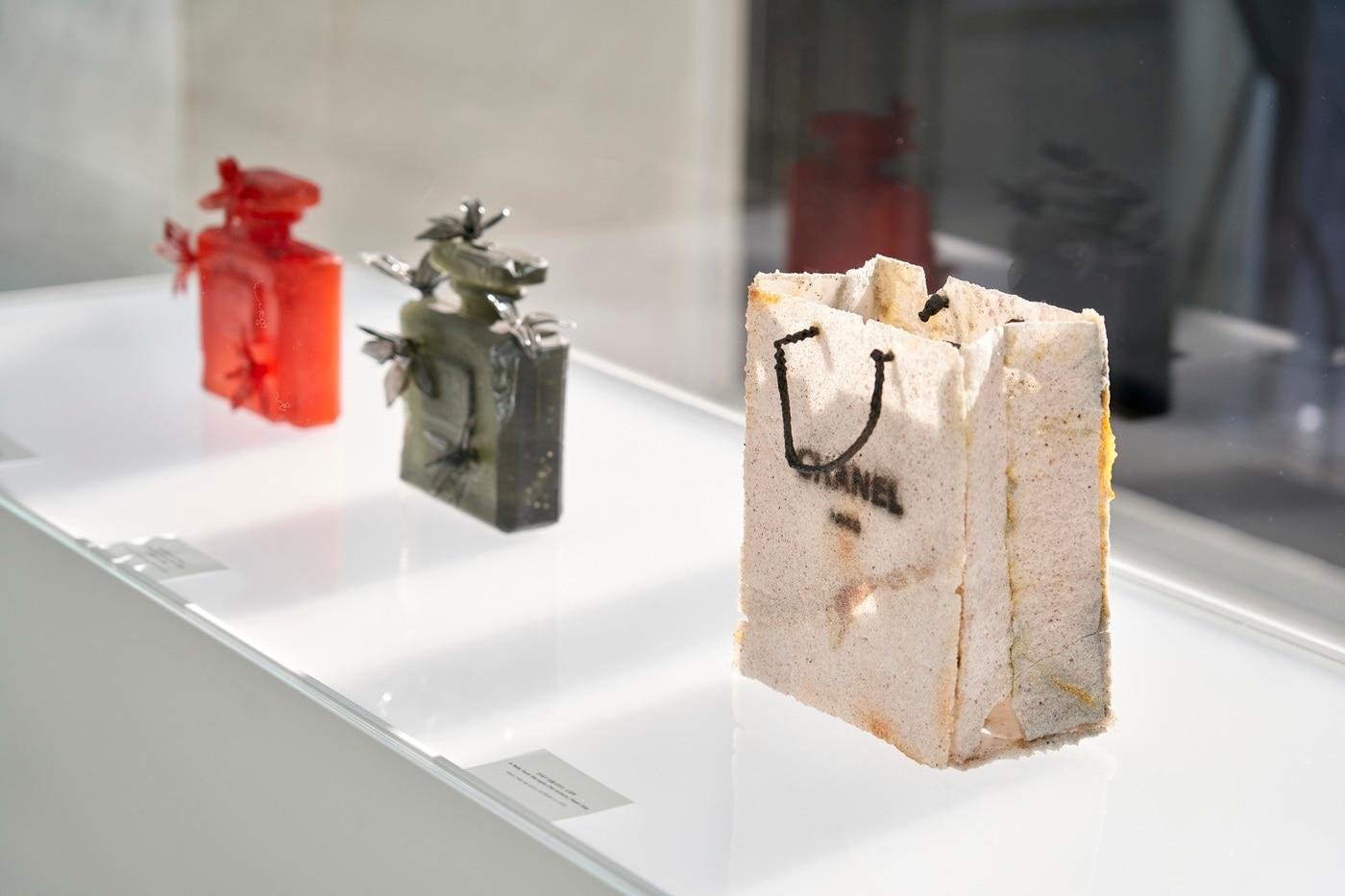 신세계면세점 명동점 최혜숙 작가 전시 모습(신세계면세점 제공)