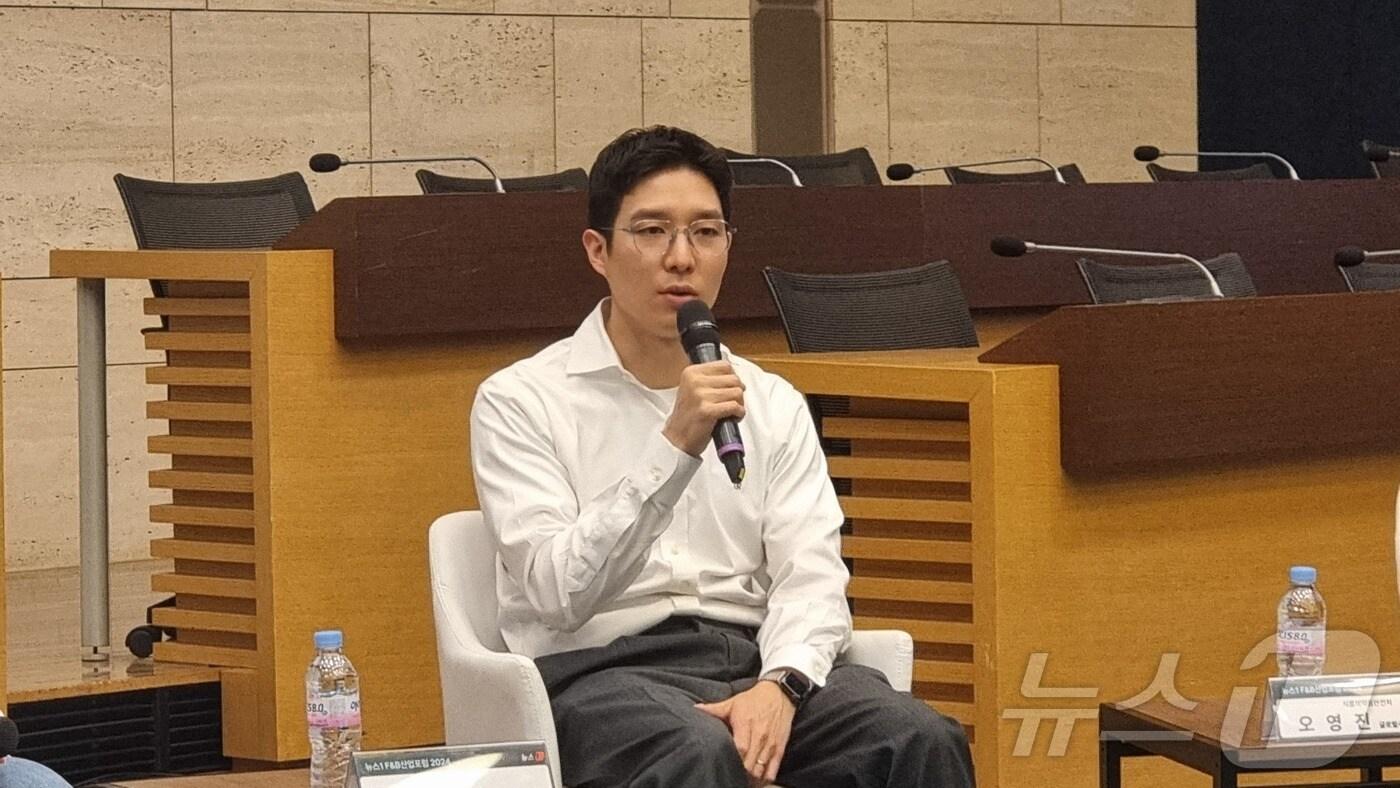 임재원 고피자 대표가 13일 서울 중구 대한상공회의소 의원회의실에서 열린 '제2회 F&B산업포럼2024'에서 '고피자의 푸드테크 기반 글로벌 확장 전략'을 주제로 기조강연을 펼쳤다.