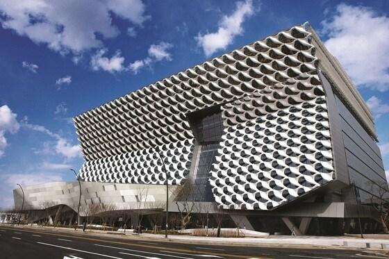 본문 이미지 - 서울 마곡 코오롱 원앤온리타워 전경(코오롱 제공)  