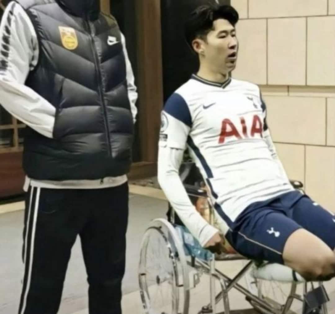 본문 이미지 - 중국인들이 합성한 손흥민 사진(서경덕 교수 제공) 