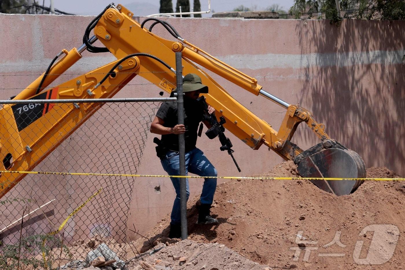 멕시코에서 실종자를 수색하는 장면.<자료 사진>2024.06.17. ⓒ AFP=뉴스1 ⓒ News1 김민재 기자