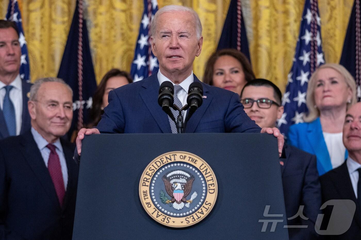 조 바이든 대통령이 18일(현지시간) 백악관에서 열린 '불법체류 청년 추방 유예(DACA)' 제도 12주년 기념행사에서 연설하고 있다. 24.06.18 ⓒ 로이터=뉴스1 ⓒ News1 김예슬 기자