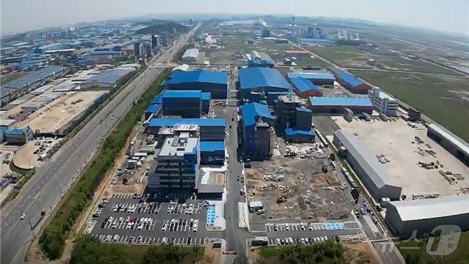 본문 이미지 - 전북자치도 군산시 새만금북로 2차전지 특화단지에 들어서는 성이하이텍 새만금 제3하이로드센터(군산상공회의소 제공). 2024.6.2/뉴스1