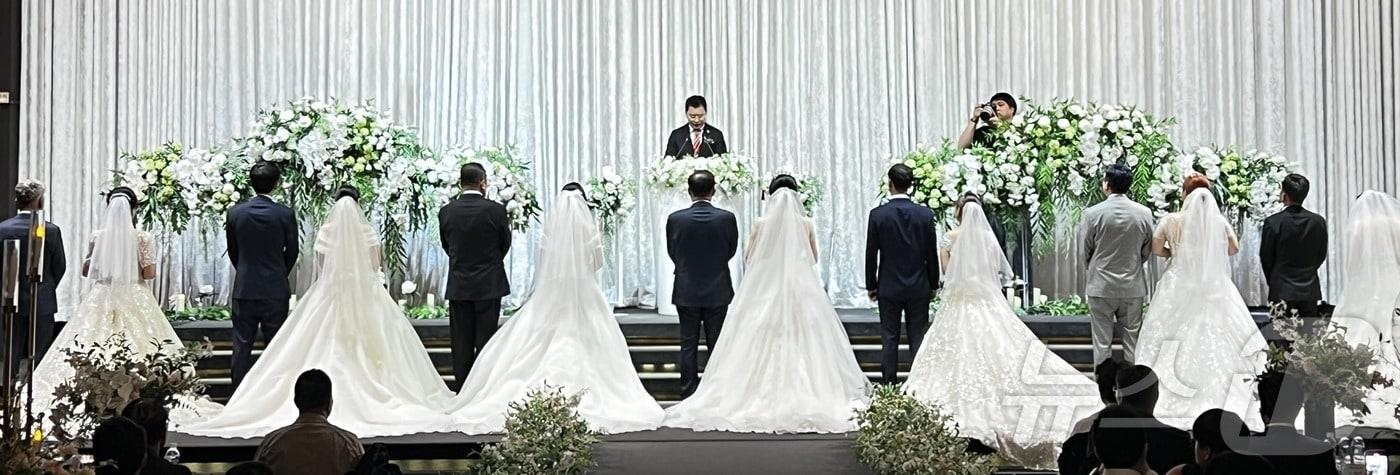 본문 이미지 - 합동 결혼식 장면(자료사진) ⓒ News1 