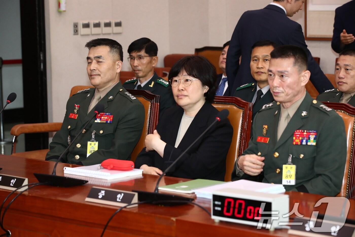 왼쪽부터 박정훈 해병대수사단장, 유재은 전 국방부 법무관리관, 임성근 전 해병대1사단장. 2024.6.21/뉴스1 ⓒ News1 이광호 기자