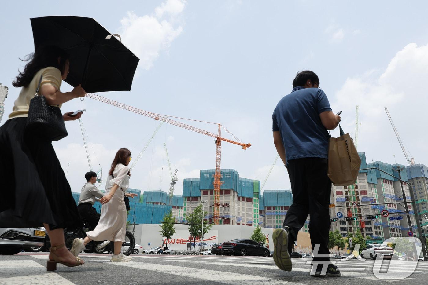 본문 이미지 - 서울 시내 공사 현장.(자료사진)ⓒ 뉴스1 신웅수 기자