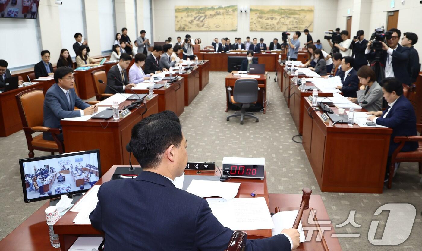 본문 이미지 - 국회 교육위원회 전체회의. 뉴스1 ⓒ News1 김민지 기자
