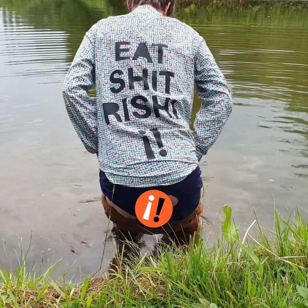 본문 이미지 - 25일(현지시간) 리시 수낵 영국 총리의 사저에 침입해 '배변 퍼포먼스'를 한 환경운동가들이 체포됐다. 2024.06.25/ (유스 디맨드 제공)