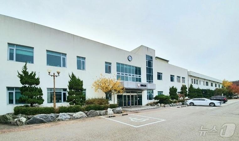 본문 이미지 - 몰테일 한국 물류센터 외부 전경(커넥트웨이브 제공)