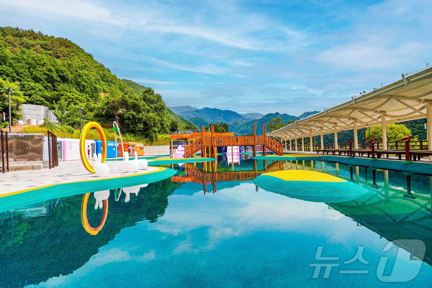 강원 영월군 고씨굴 관광지에 마련된 ‘GO-SEE 키즈워터풀’ 자료사진. (영월군 제공) 2024.6.27/뉴스1