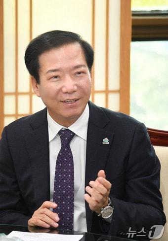 본문 이미지 - 구인모 거창군수.