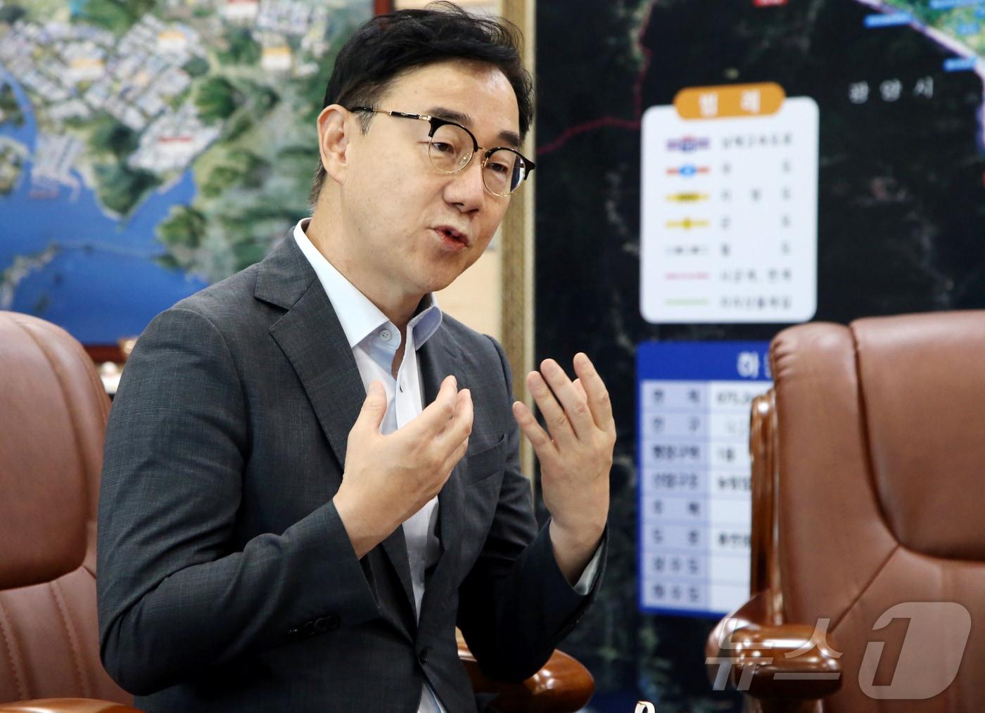 본문 이미지 - 하승철 하동군수.(하동군 제공)