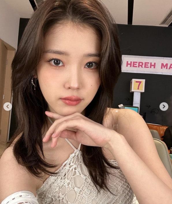 본문 이미지 - 사진=아이유 인스타그램