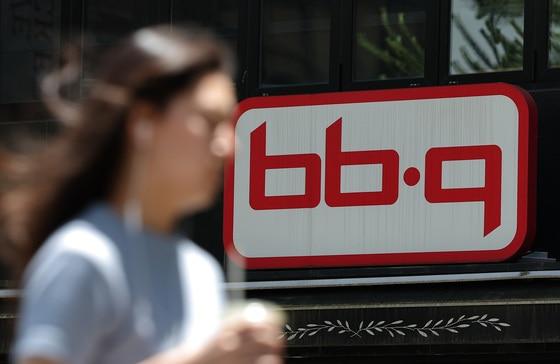 본문 이미지 - 서울 시내 BBQ 매장의 모습. 2024.6.3/뉴스1 ⓒ News1 신웅수 기자