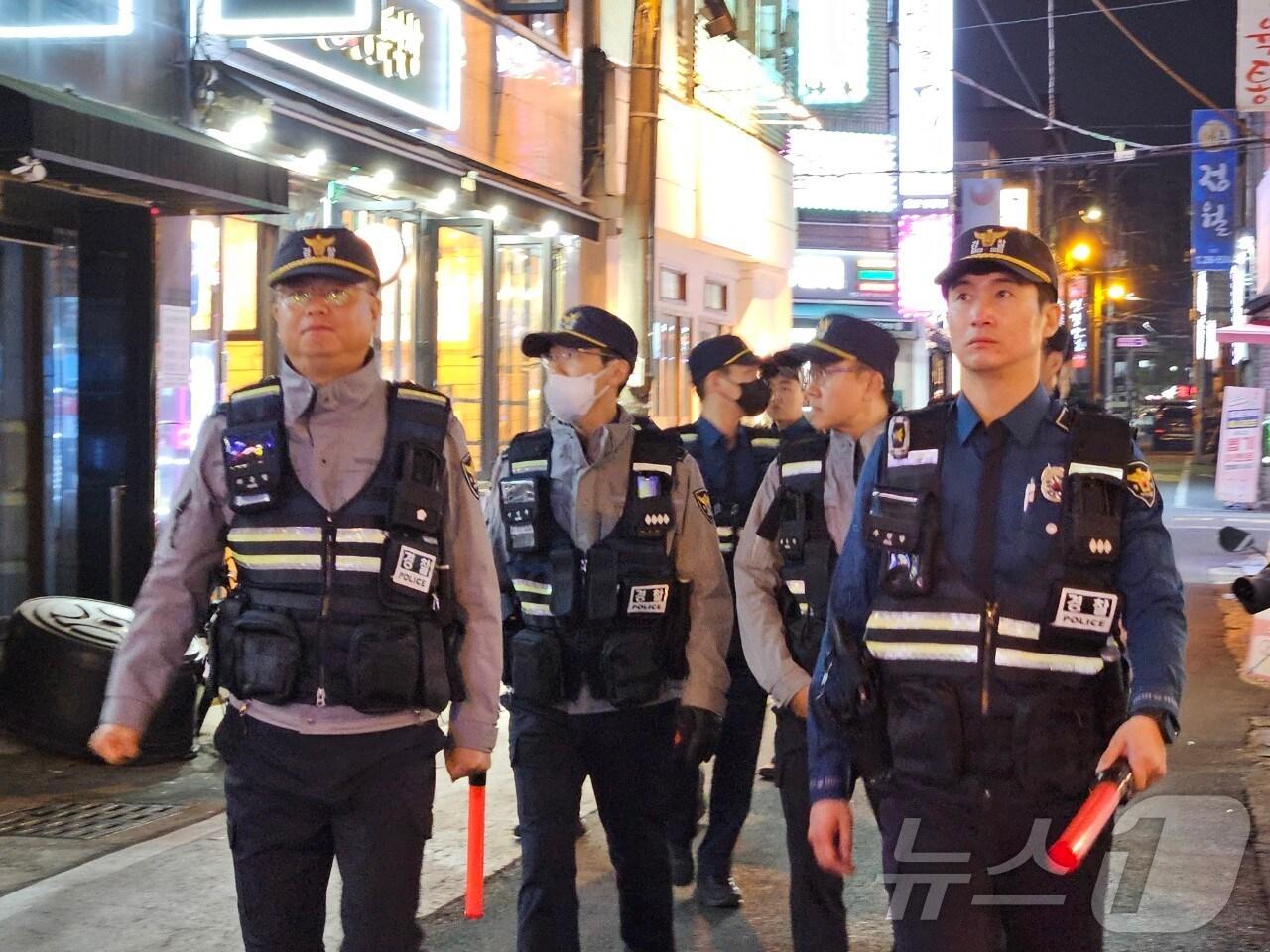 본문 이미지 - 울산 기동순찰대.(울산경찰청제공)