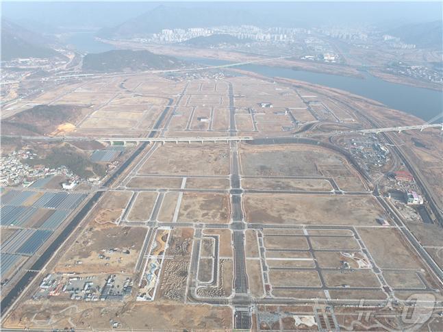 본문 이미지 -  김해 대동첨단일반산업단지 전경(김해시 제공)