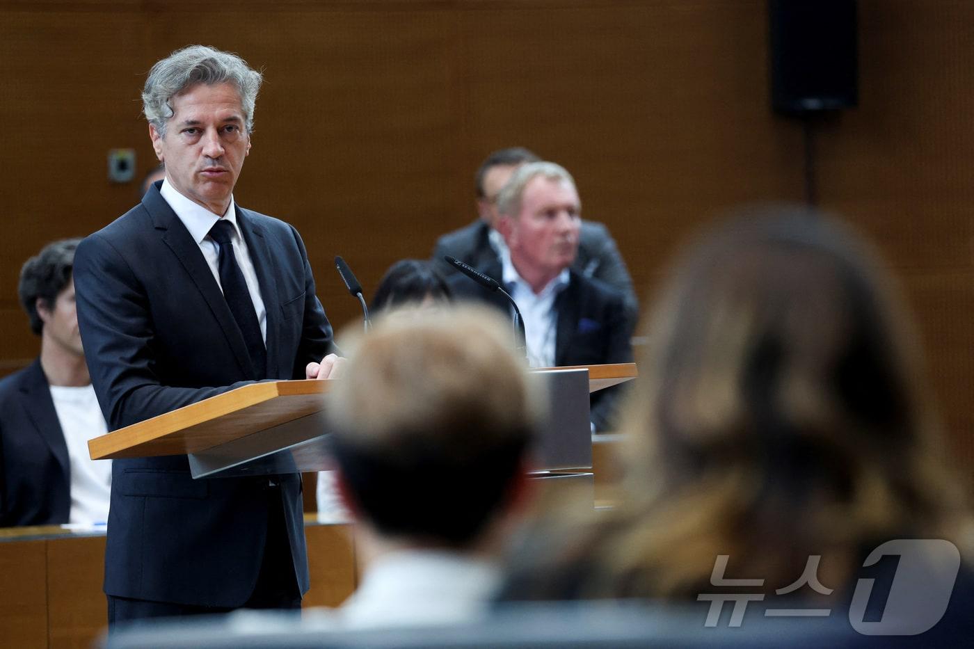 4일(현지시간) 슬로베니아 루블랴나에서 로버트 골롭 총리가 팔레스타인 독립국 인정 법령에 대해 의원들과 토론하고 있다. 2024.06.04/ ⓒ 로이터=뉴스1 ⓒ News1 권진영 기자