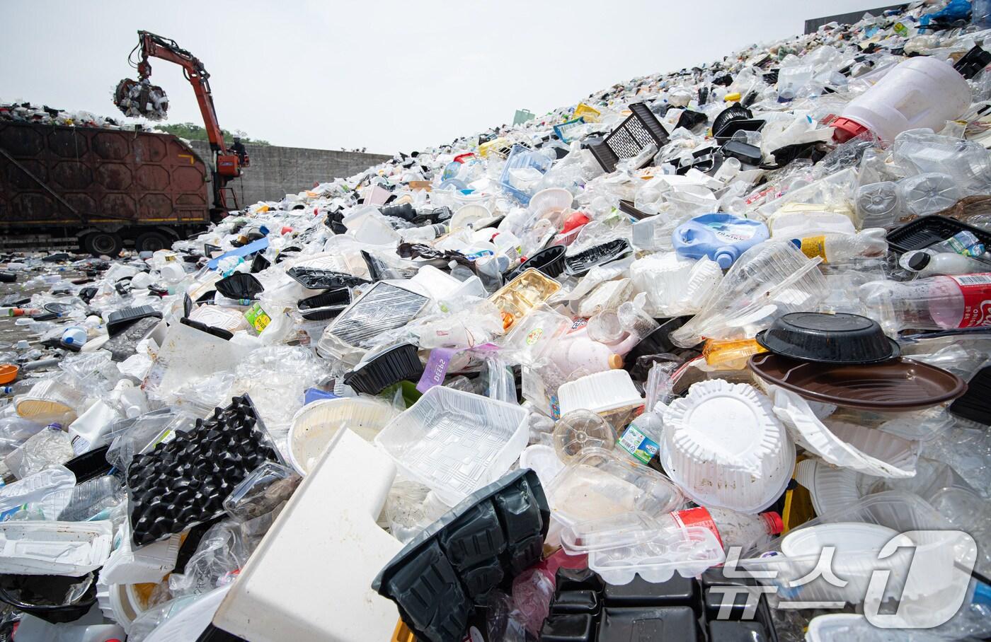 플라스틱 쓰레기. (사진은 기사 내용과 무관함) ⓒ News1 이재명 기자