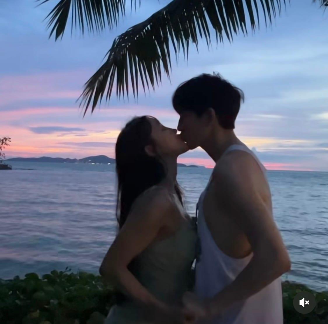 본문 이미지 - 미나 인스타그램