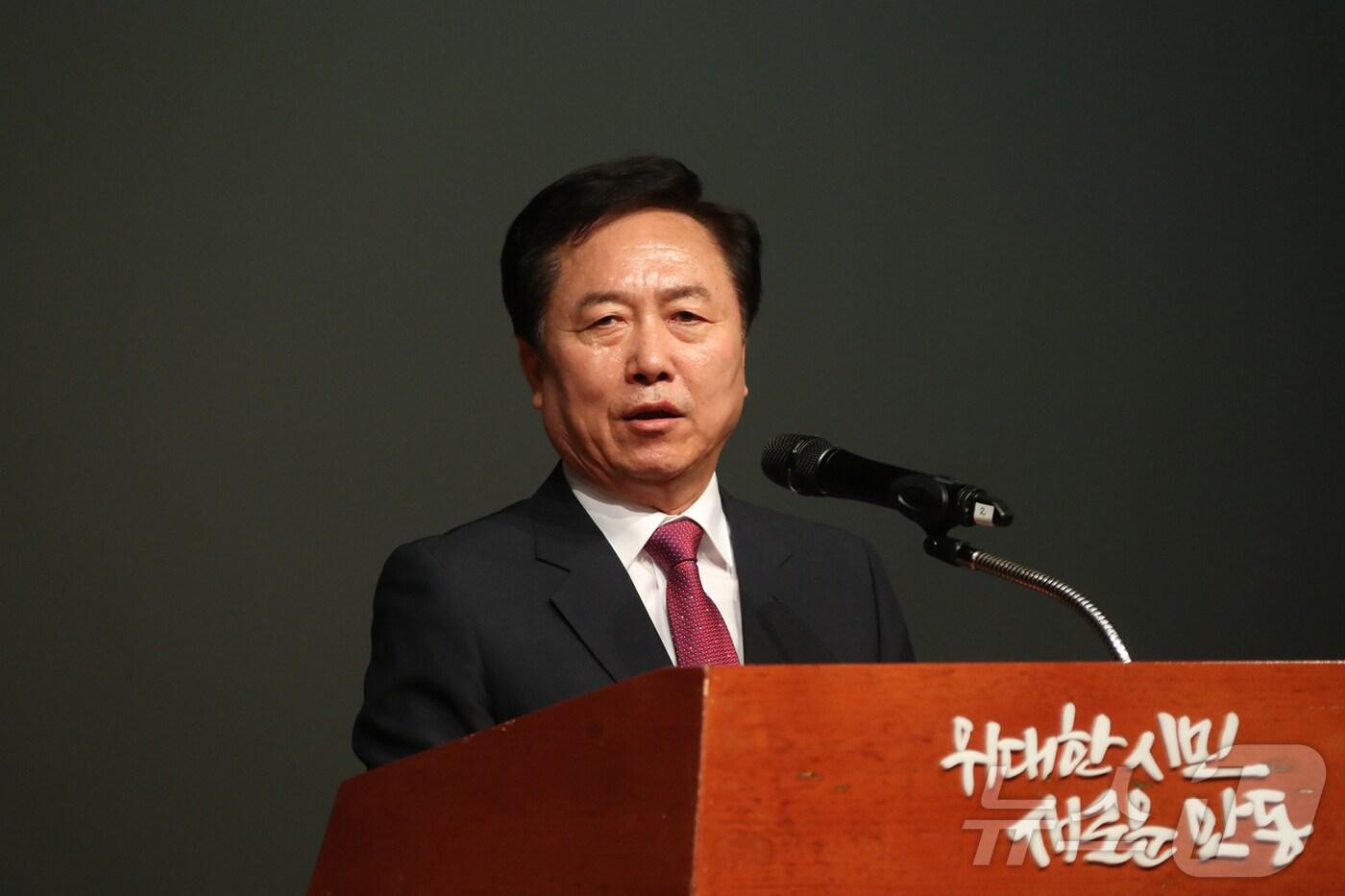 본문 이미지 - 권기창 안동시장은 1일 민선 8기 2주년 기념사에서 '혁신'을 강조했다(안동시 제공)2024.7.1/뉴스1
