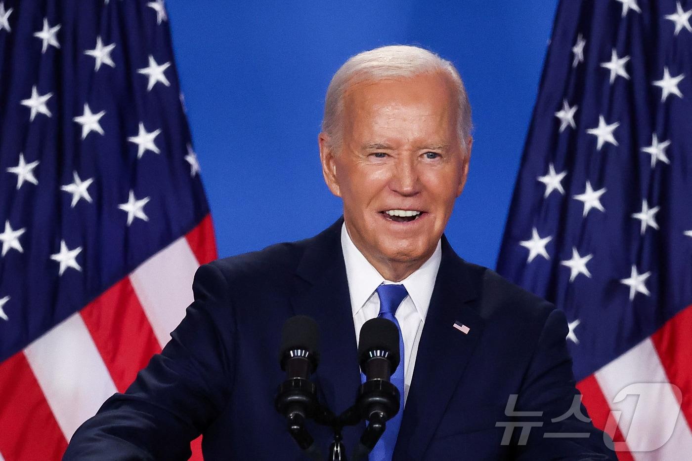 본문 이미지 - 11일(현지시간) 미국 워싱턴에서 열린 나토 75주년 정상회의 이후 단독 기자회견에서 "푸틴에 결코 고개 숙이지 않을 것(I'll not bow down to Putin)"이라고 강조했다. 2024.07.11. ⓒ 로이터=뉴스1 ⓒ News1 이강 기자