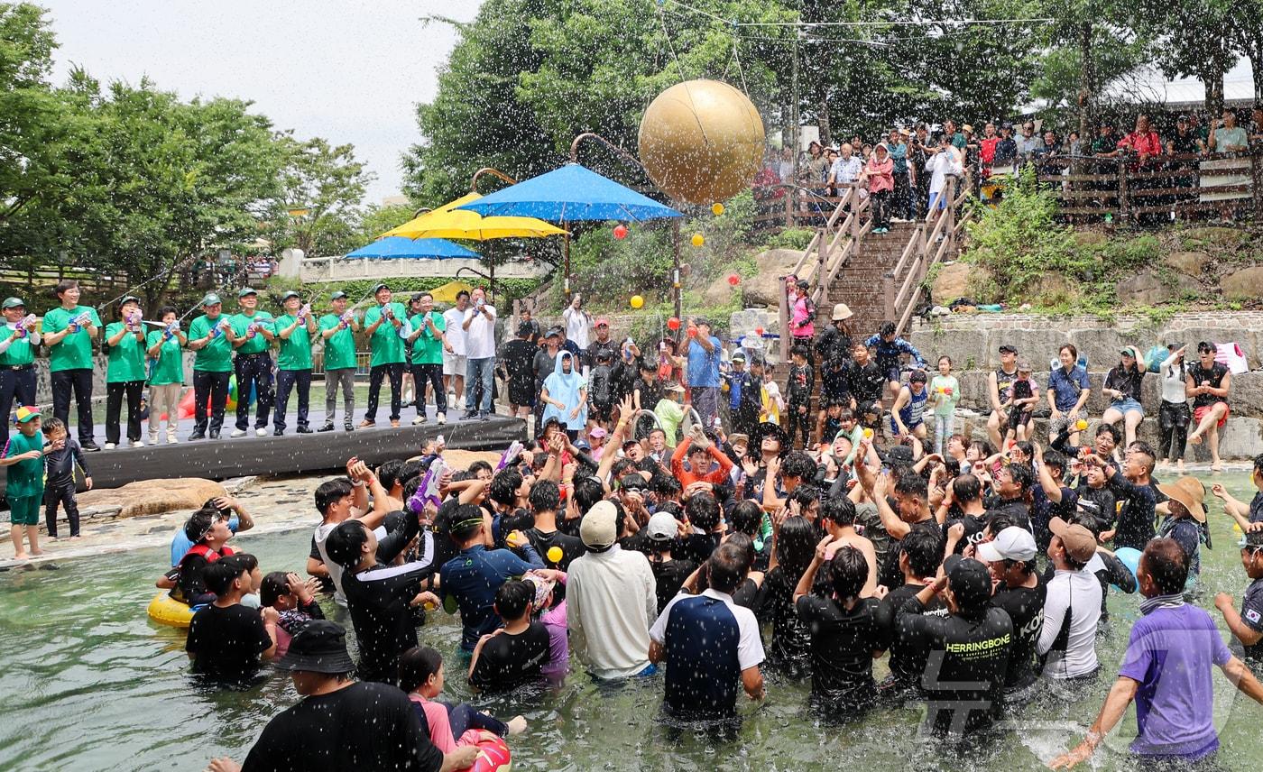 영암 월출산 기찬랜드 개장 (영암군 제공)/뉴스1 