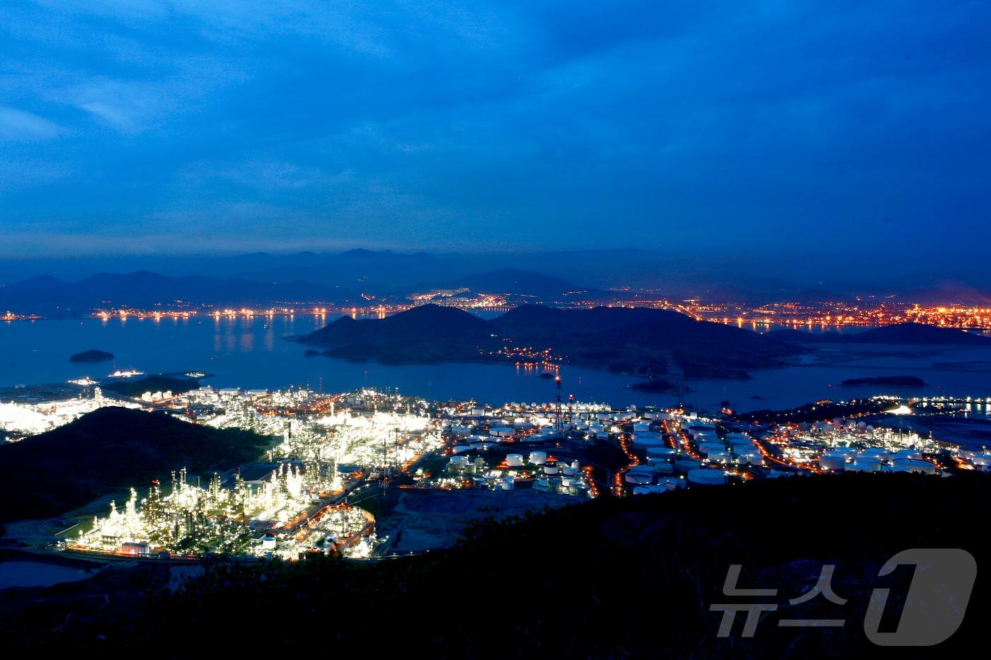 전남 여수국가산업단지 전경.&#40;여수시 제공&#41;2024.7.16/뉴스1