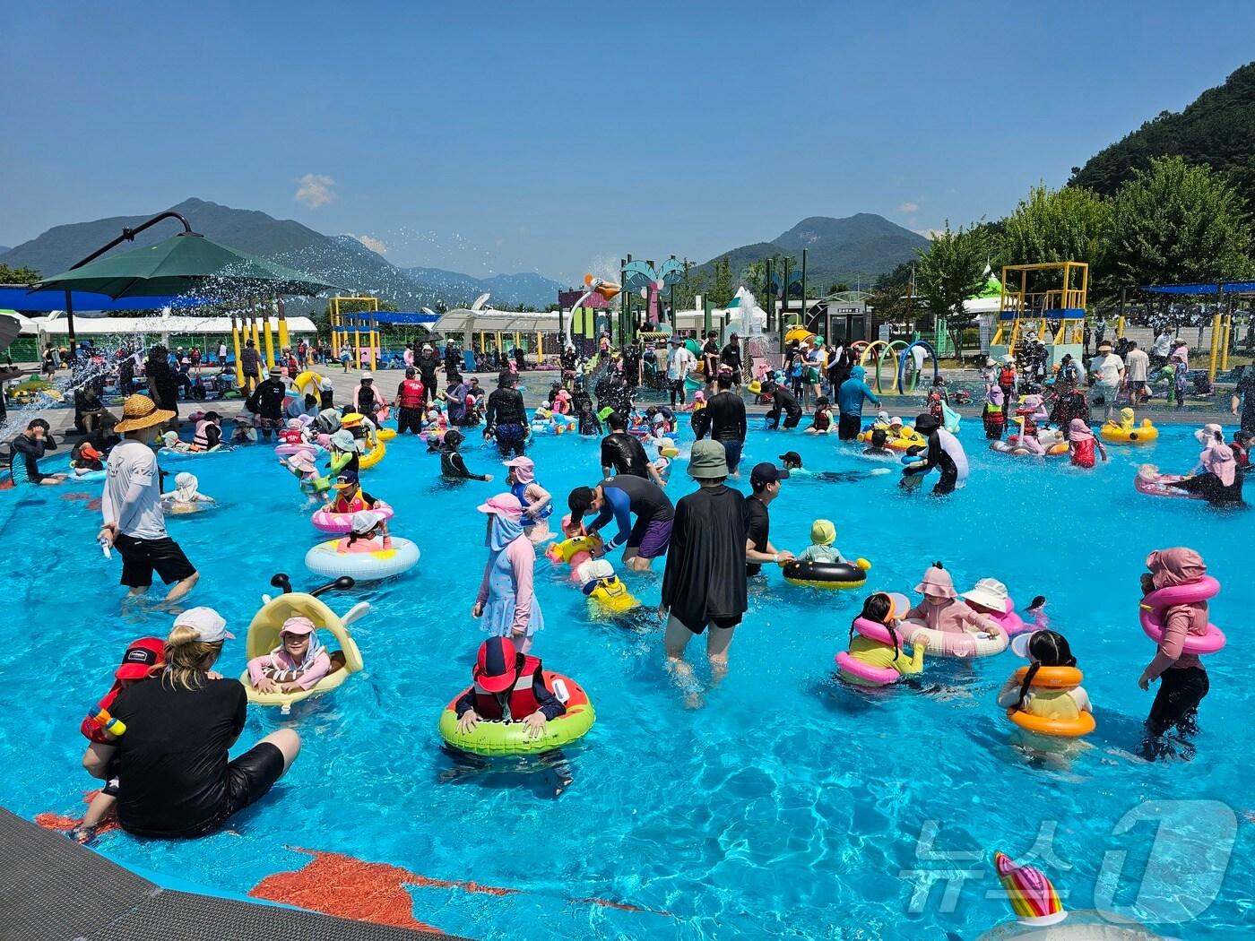 본문 이미지 - 광양 백운제 테마공원 물체험장 