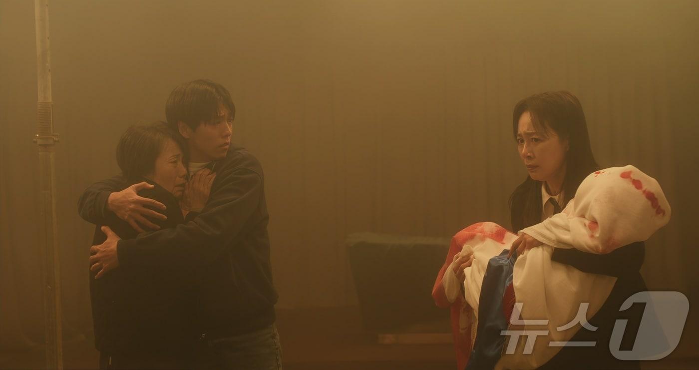 본문 이미지 - 영화 원정빌라 스틸컷(부산영상위원회 제공)