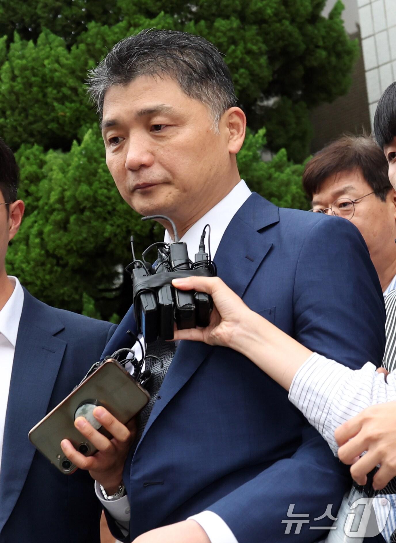 본문 이미지 - SM엔터테인먼트 시세조종 의혹을 받는 김범수 카카오 경영쇄신위원장. 2024.7.22/뉴스1 ⓒ News1 김명섭 기자