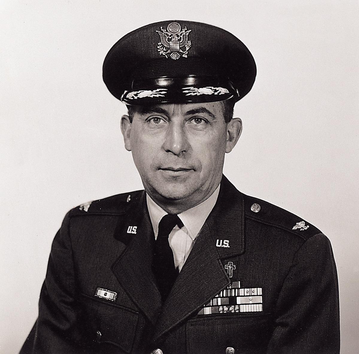 본문 이미지 - 러셀 블레이즈델 미 공군 대령.&#40;국가보훈부 제공&#41;