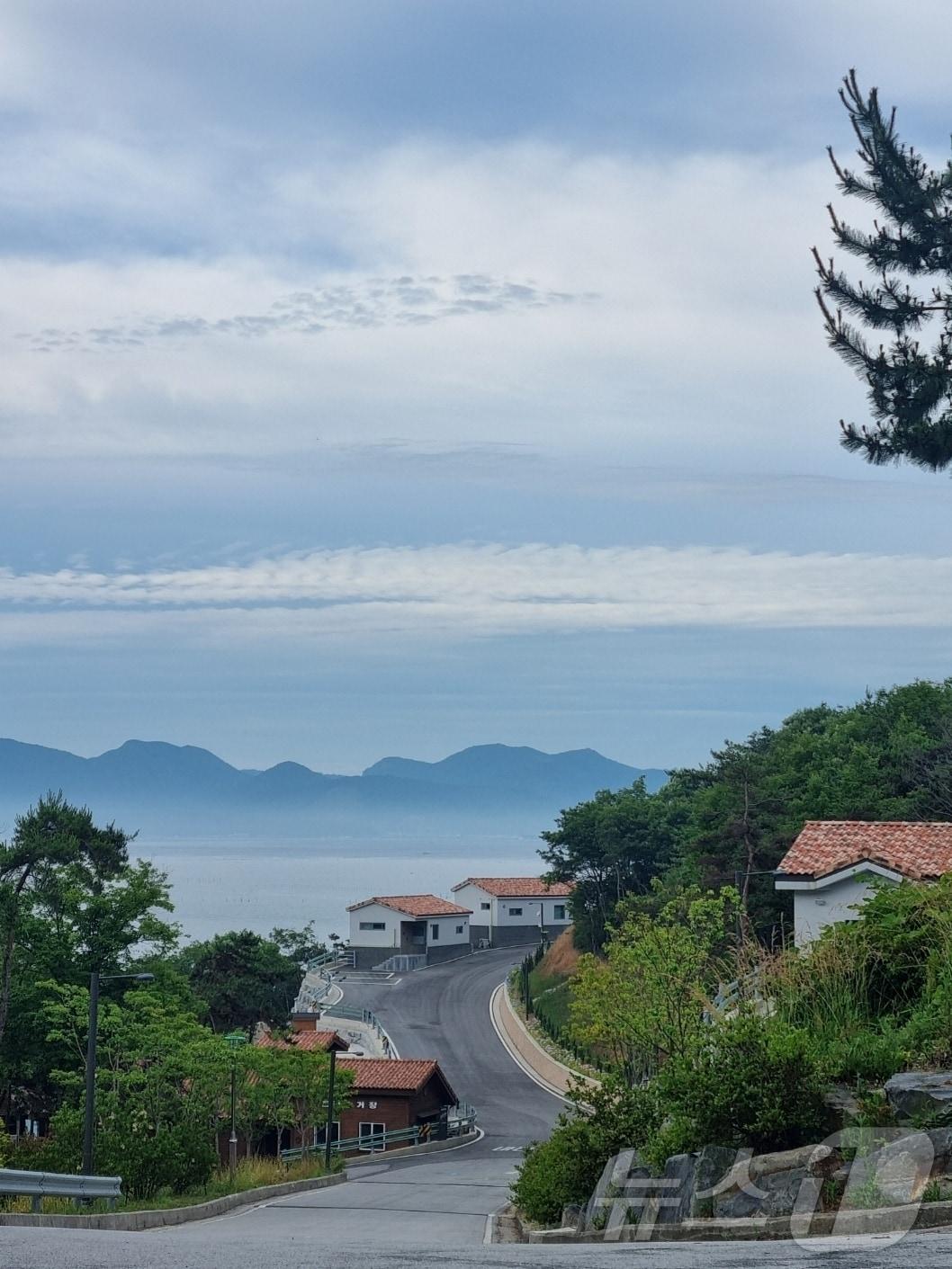 본문 이미지 - 변산 바다향기 객실(산림청 국립자연휴양림관리소 제공)/뉴스1