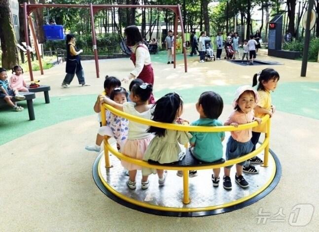 본문 이미지 -  노원구, 놀이활동가 양성 &#40;노원구 제공&#41;