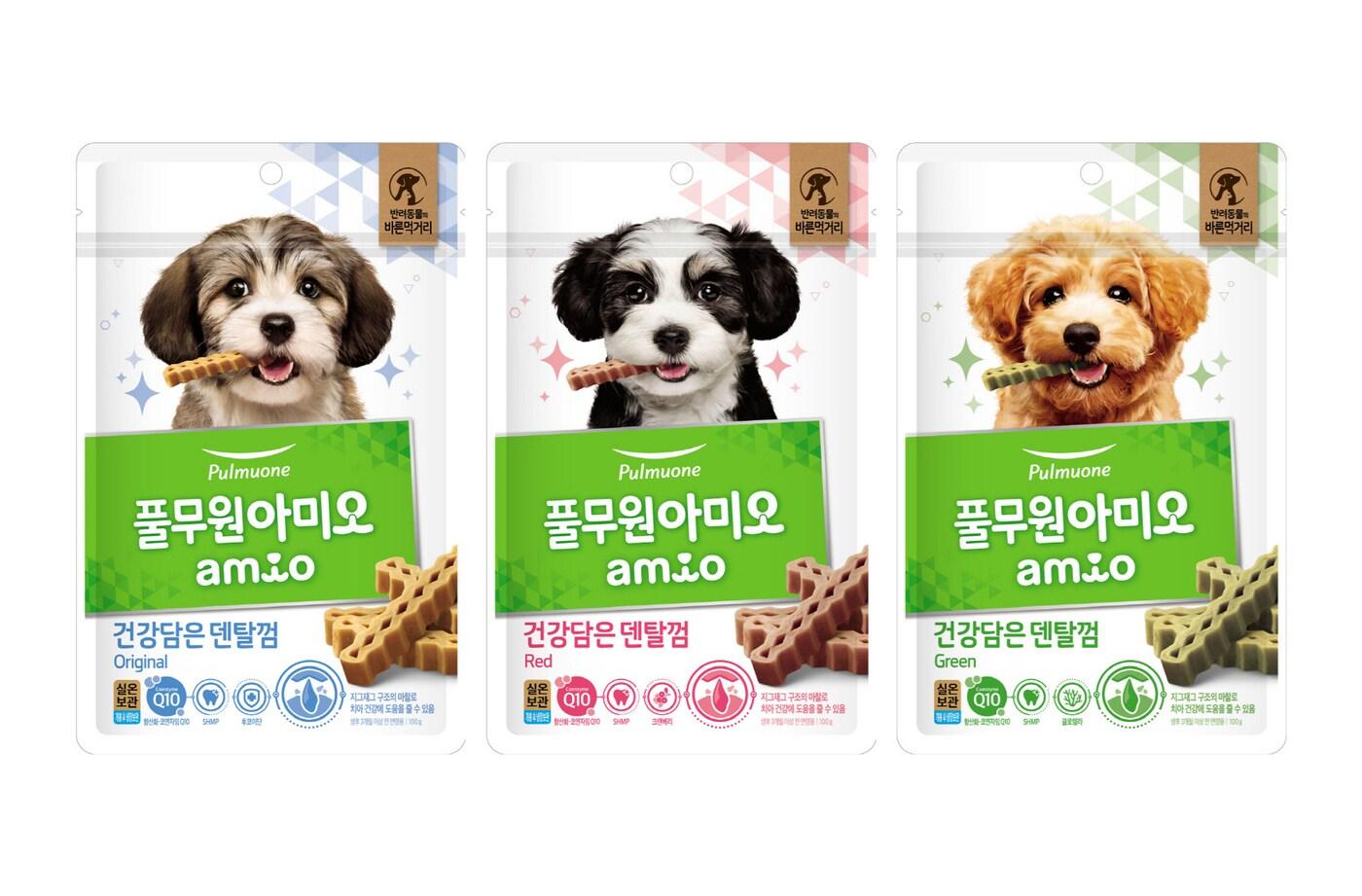 풀무원식품의 펫푸드 전문 브랜드 풀무원아미오가 반려견의 치아 건강에 도움을 줄 수 있는 신제품 '건강담은 덴탈껌' 3종을 출시했다.(풀무원식품 제공). ⓒ 뉴스1