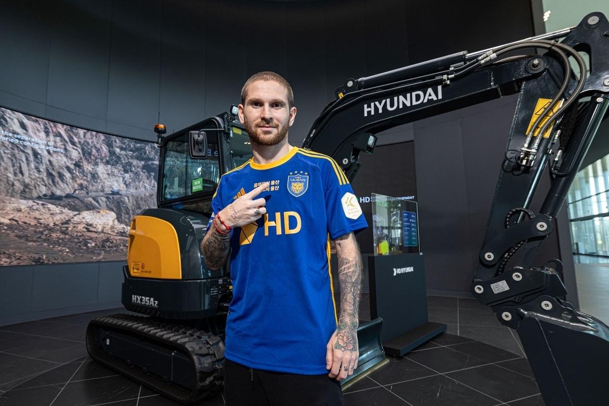 본문 이미지 - 울산에 합류한 공격형 미드필더 아라비제 (울산 HD 제공)