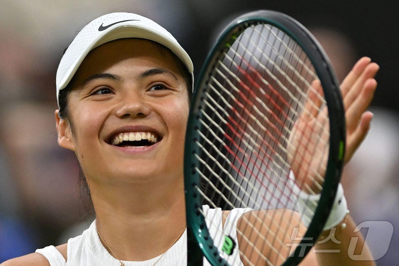 영국의 엠마 라두카누가 윔블던 3회전에 올랐다. ⓒ AFP=뉴스1