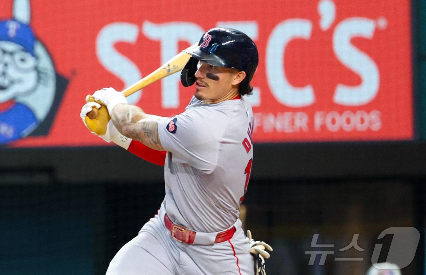 경기 중 팬에게 욕설을 뱉은 듀란. ⓒ 로이터=뉴스1