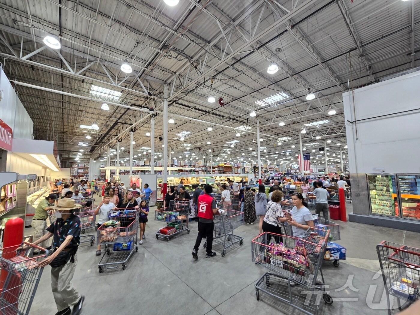 본문 이미지 - 미국 워싱턴DC 인근의 한 코스트코 매장. <사진 류정민 워싱턴 특파원>