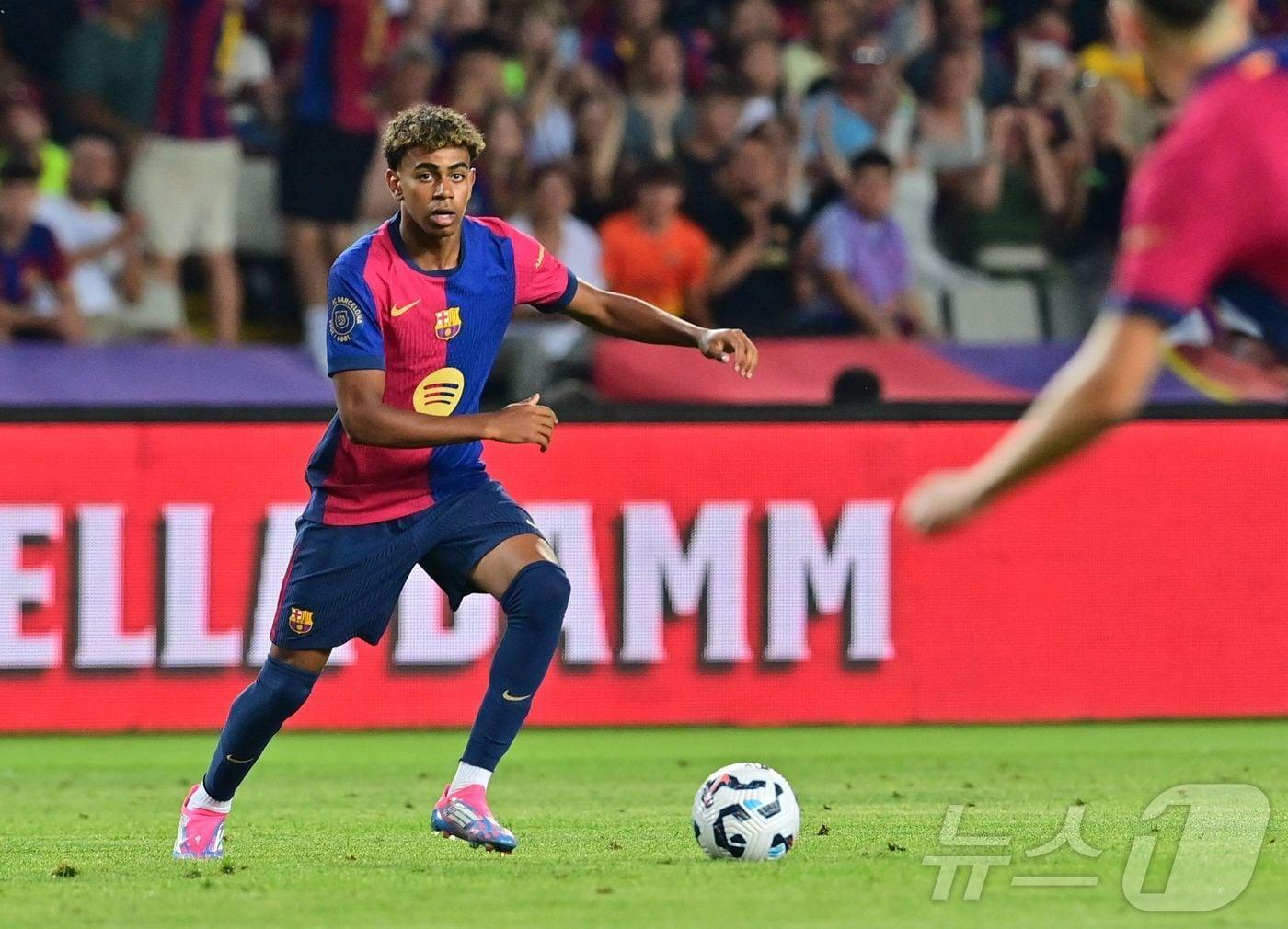 본문 이미지 - 바르셀로나의 라민 야말.ⓒ AFP=뉴스1