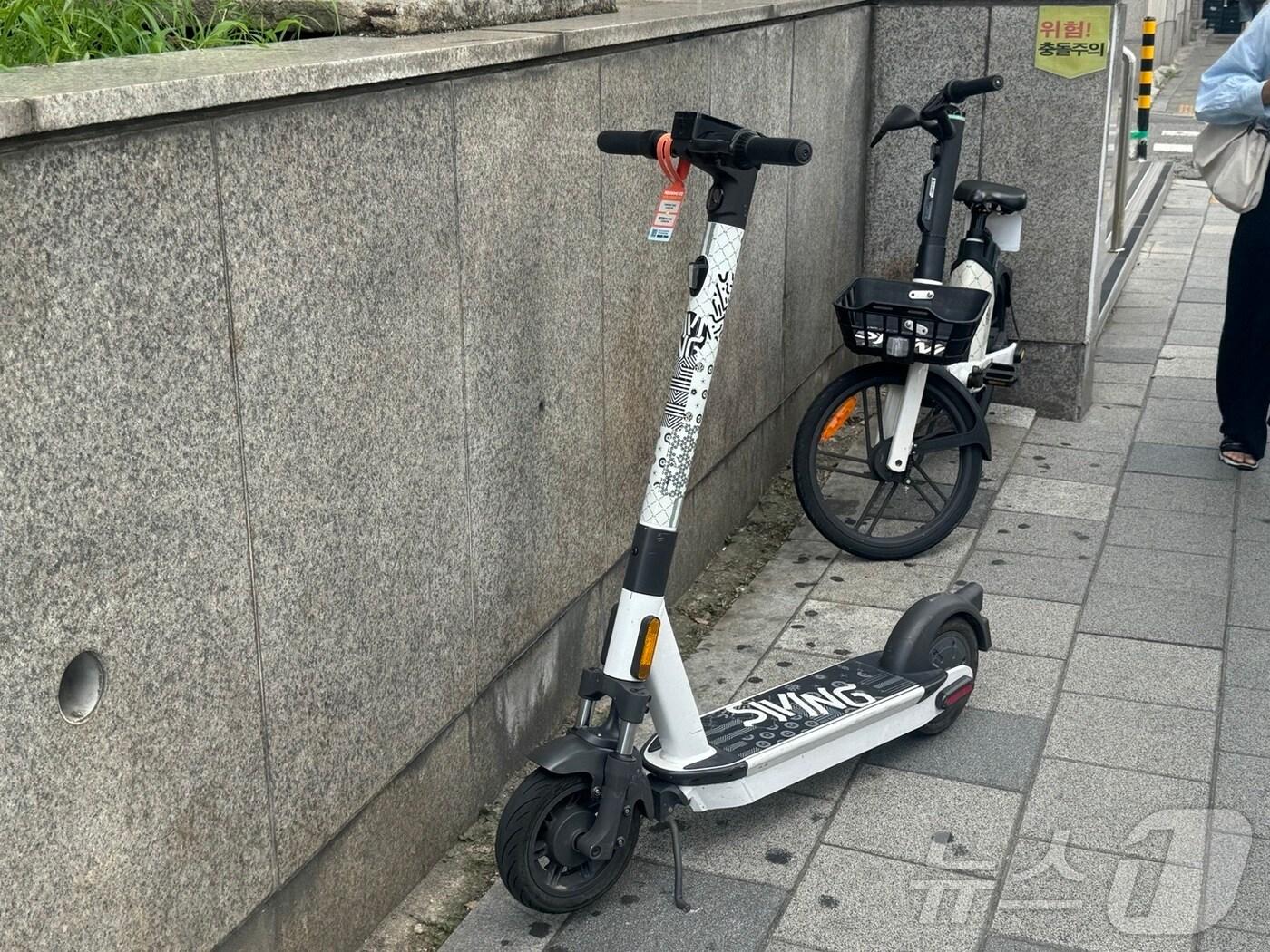 본문 이미지 - 개인형 이동장치(PM)(사진은 기사 내용과 무관함) / 뉴스1 ⓒ News1