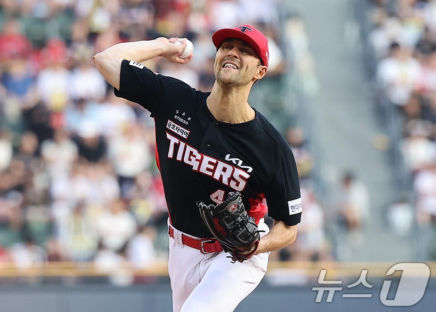 본문 이미지 - KIA 타이거즈 제임스 네일이 한국시리즈 복귀를 위해 재활에 매진하고 있다. /뉴스1 DB ⓒ News1 김진환 기자