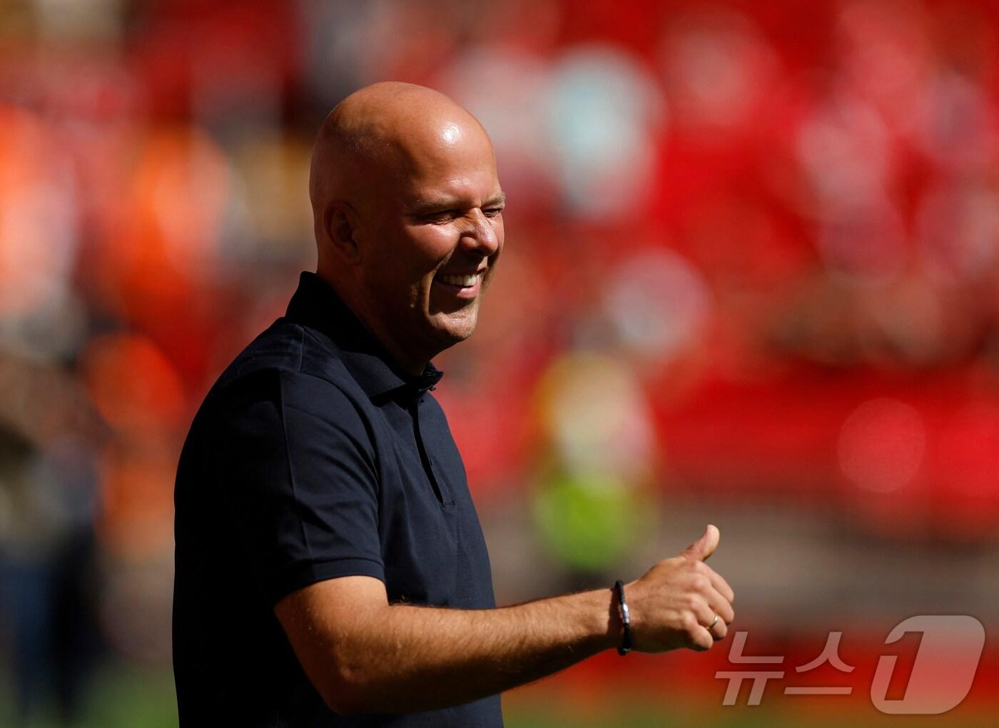 본문 이미지 - 리버풀을 이끄는 슬롯 감독ⓒ 로이터=뉴스1